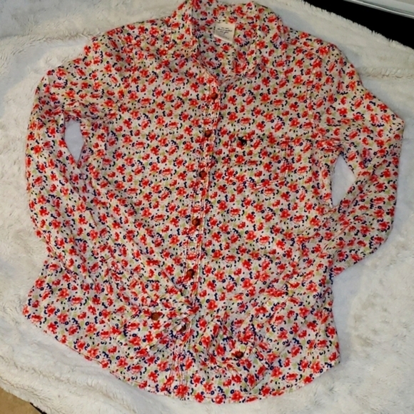 Abercrombie & Fitch Tops - Abercrombie floral blouse #010